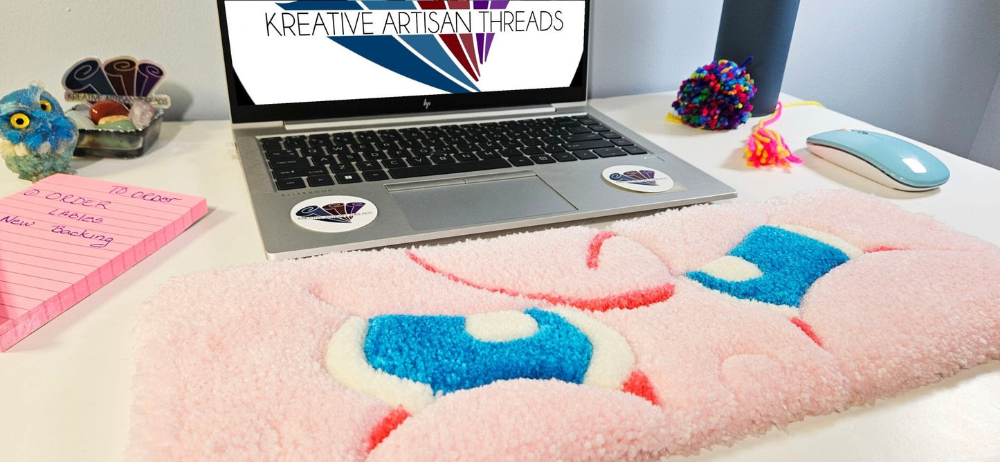 Handmade Plush Tufted Keyboard Rug "Anime Eyes" - Jigglypuff - Kreative Artisan Threads