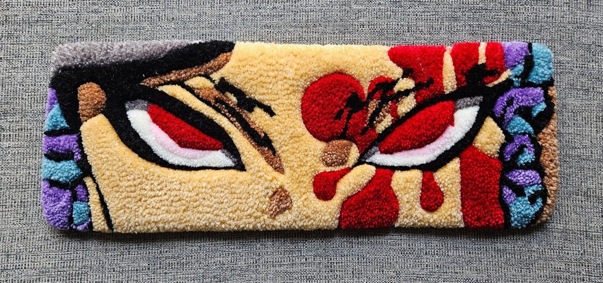 Handmade Plush Tufted Keyboard Rug "Anime Eyes" - Uzui - Kreative Artisan Threads