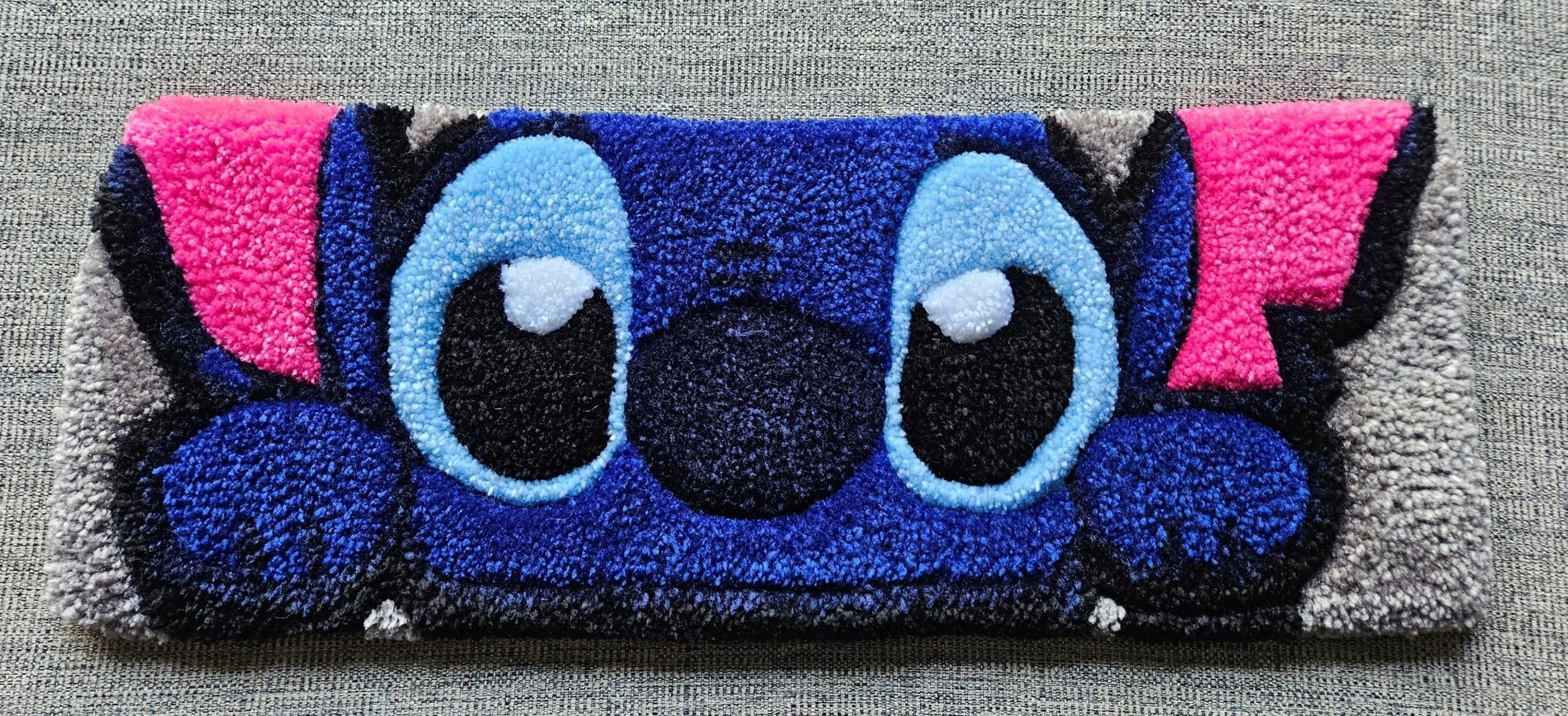 Handmade Plush Tufted Keyboard Rug - Stitch - Kreative Artisan Threads