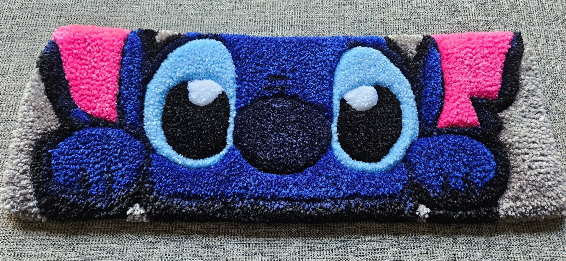 Handmade Plush Tufted Keyboard Rug - Stitch - Kreative Artisan Threads
