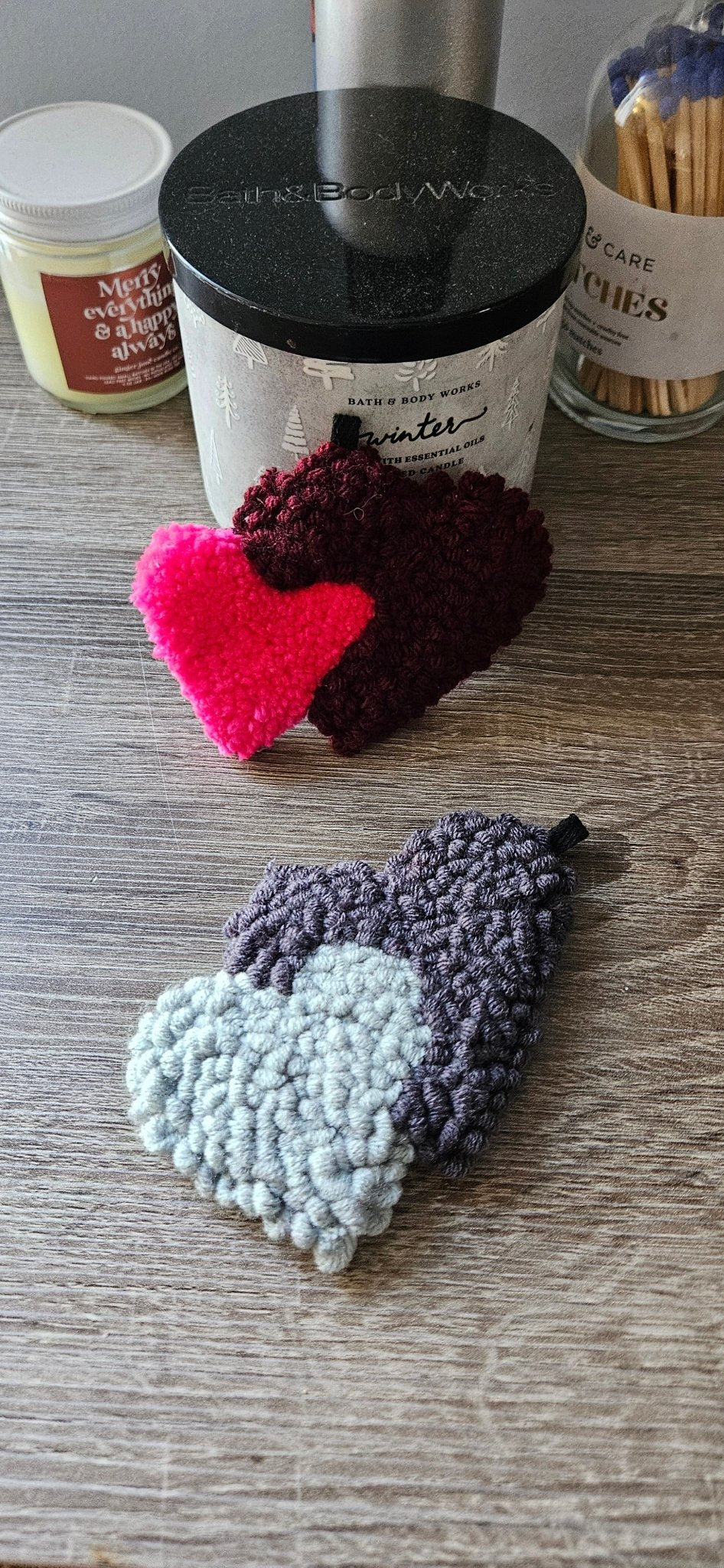 Heart Fiber Art Keychain – Plush Handmade Tufted Purse Charm | Hypoallergenic Mini Rug Art - Kreative Artisan Threads