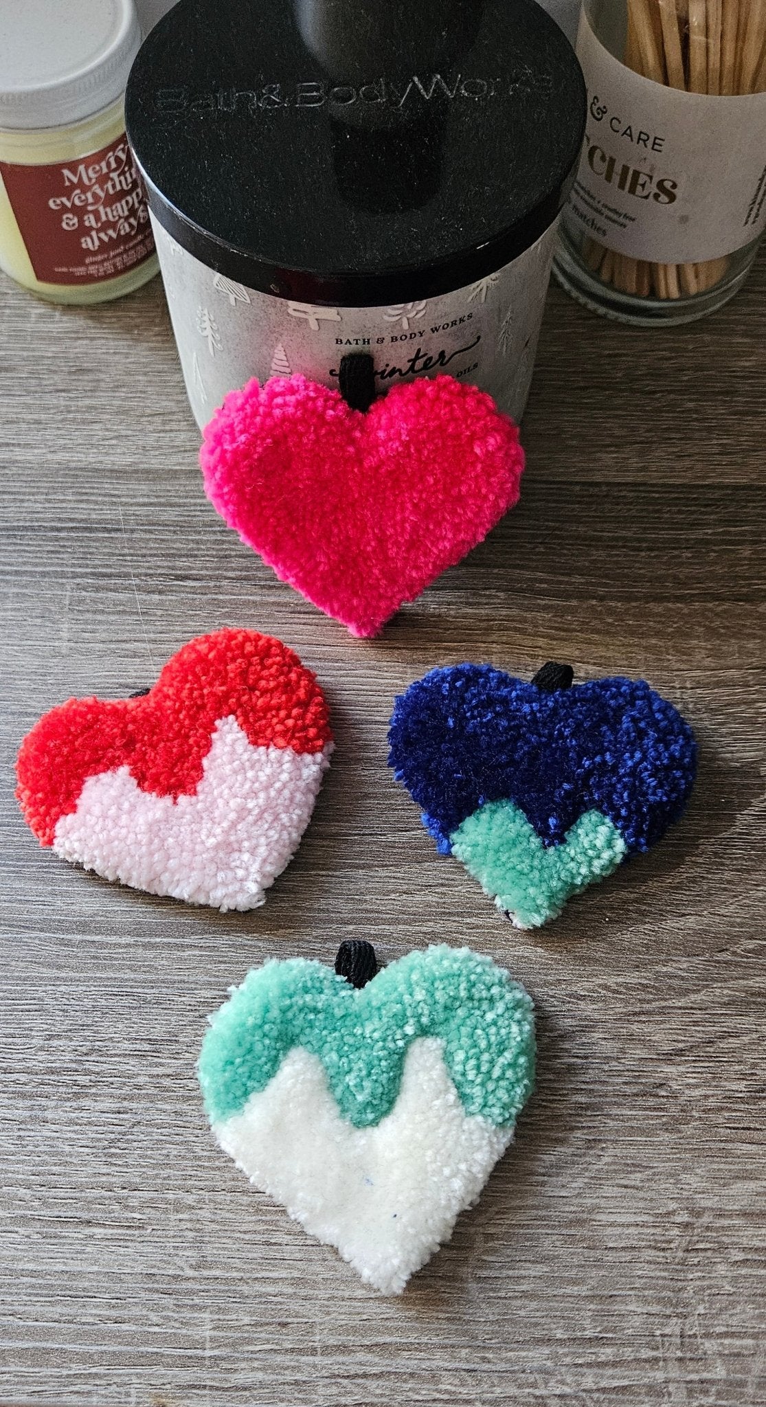 Heart Fiber Art Keychain – Plush Handmade Tufted Purse Charm | Hypoallergenic Mini Rug Art - Kreative Artisan Threads