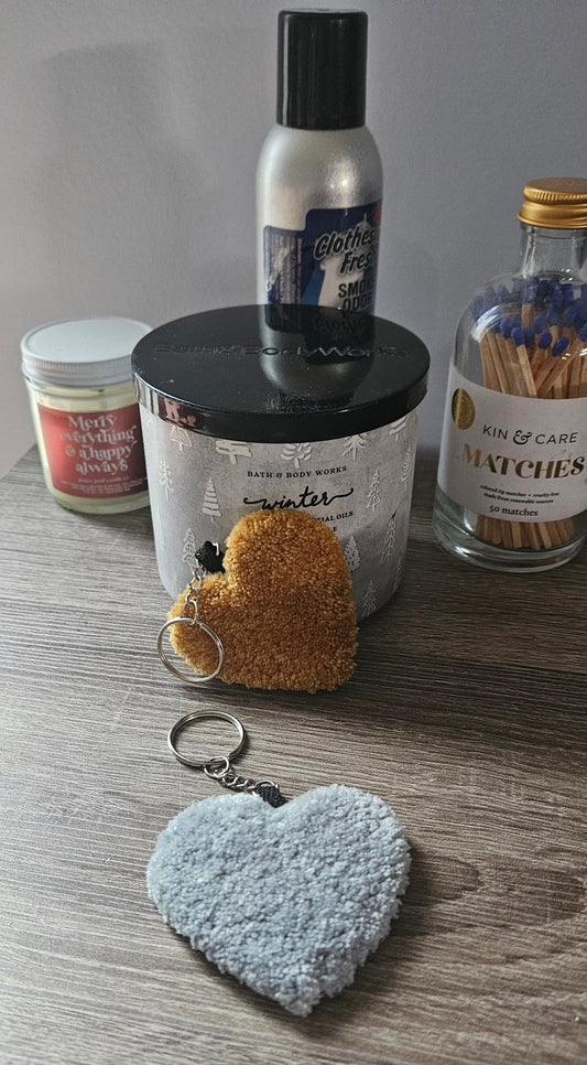 Heart Fiber Art Keychain – Plush Handmade Tufted Purse Charm | Hypoallergenic Mini Rug Art - Kreative Artisan Threads