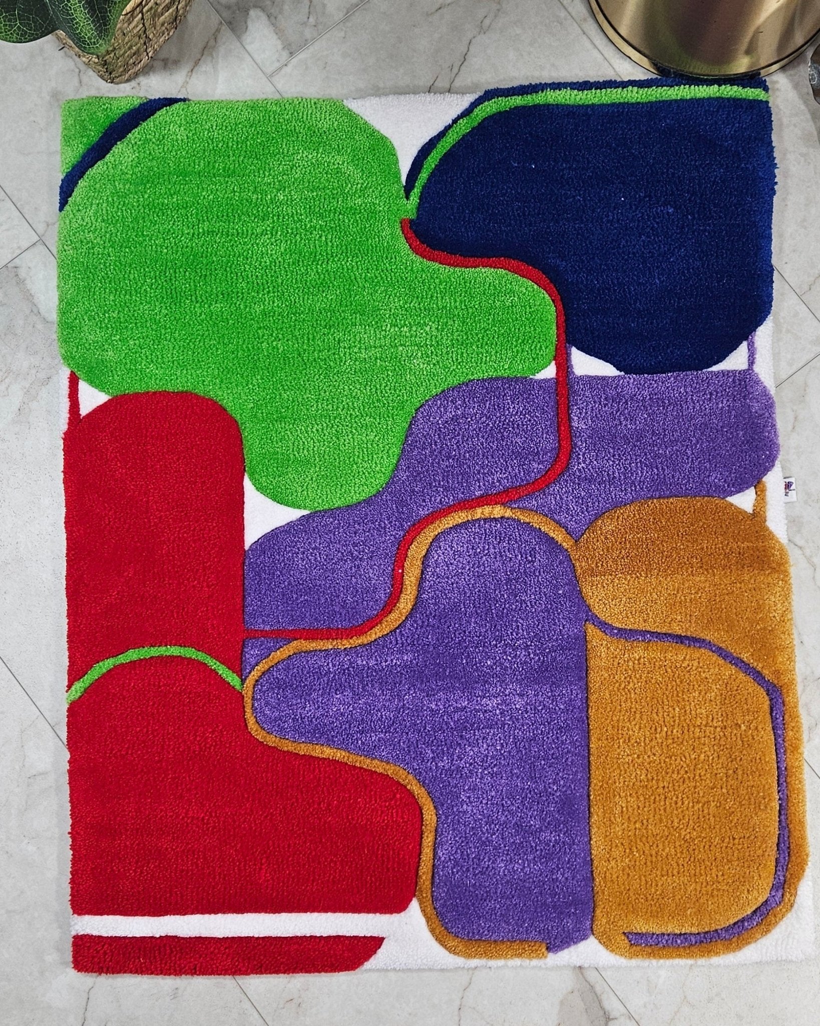 Color Connections: Abstract Geometric Hand - Tufted Rug – Vibrant and Hypoallergenic - Kreative Artisan Threads