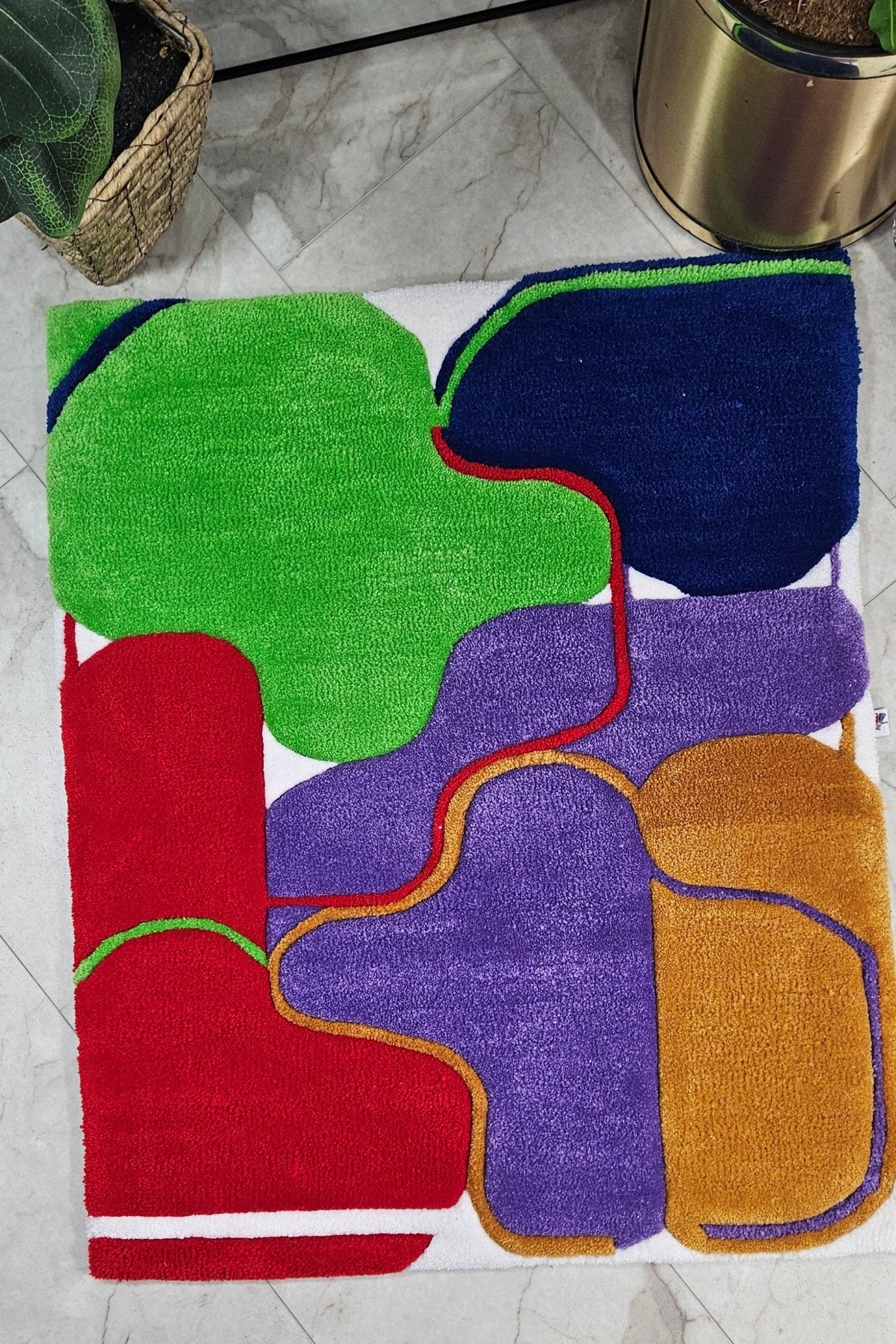 Color Connections: Abstract Geometric Hand - Tufted Rug – Vibrant and Hypoallergenic - Kreative Artisan Threads