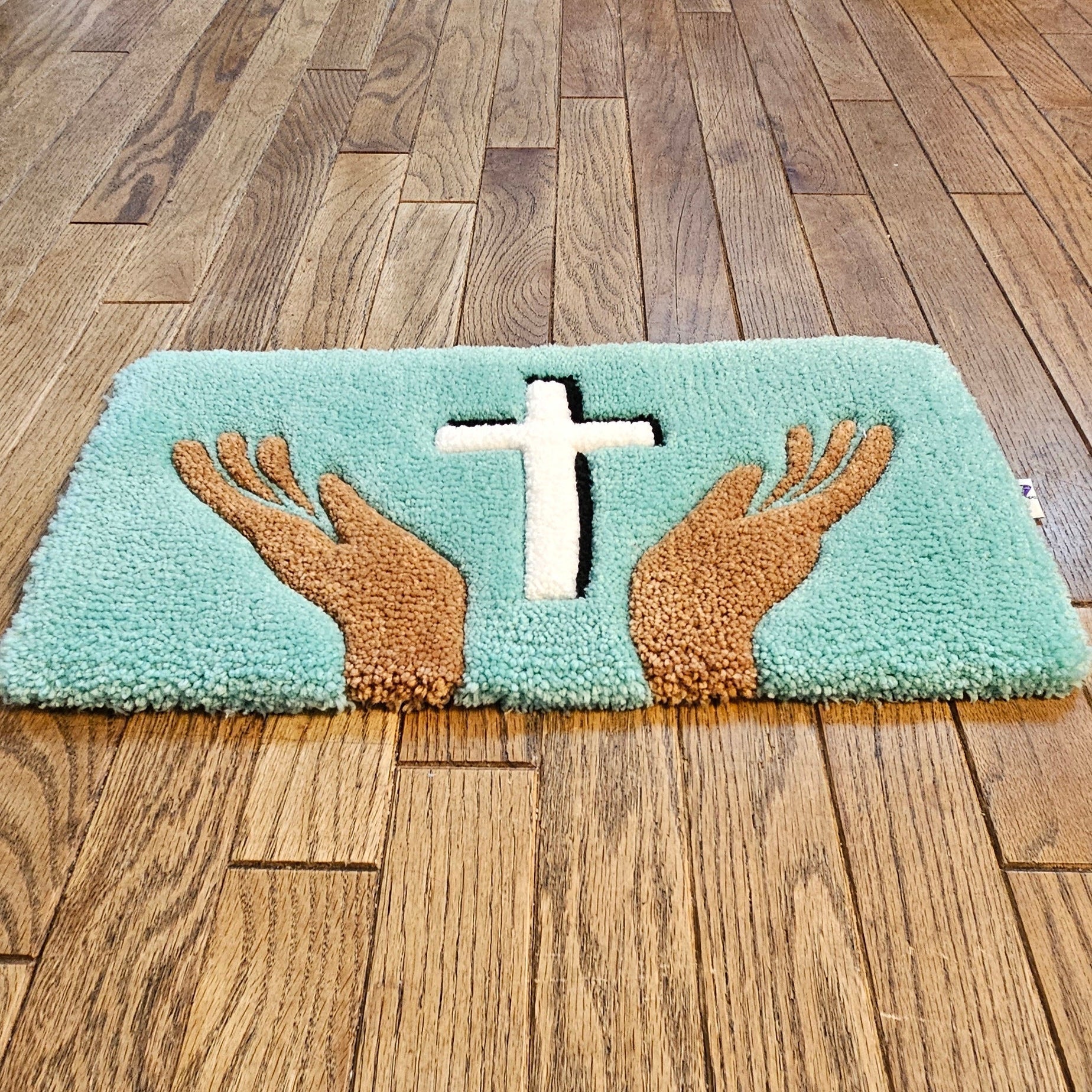 Custom Handmade Prayer Rugs | Hypoallergenic & Durable - Kreative Artisan Threads