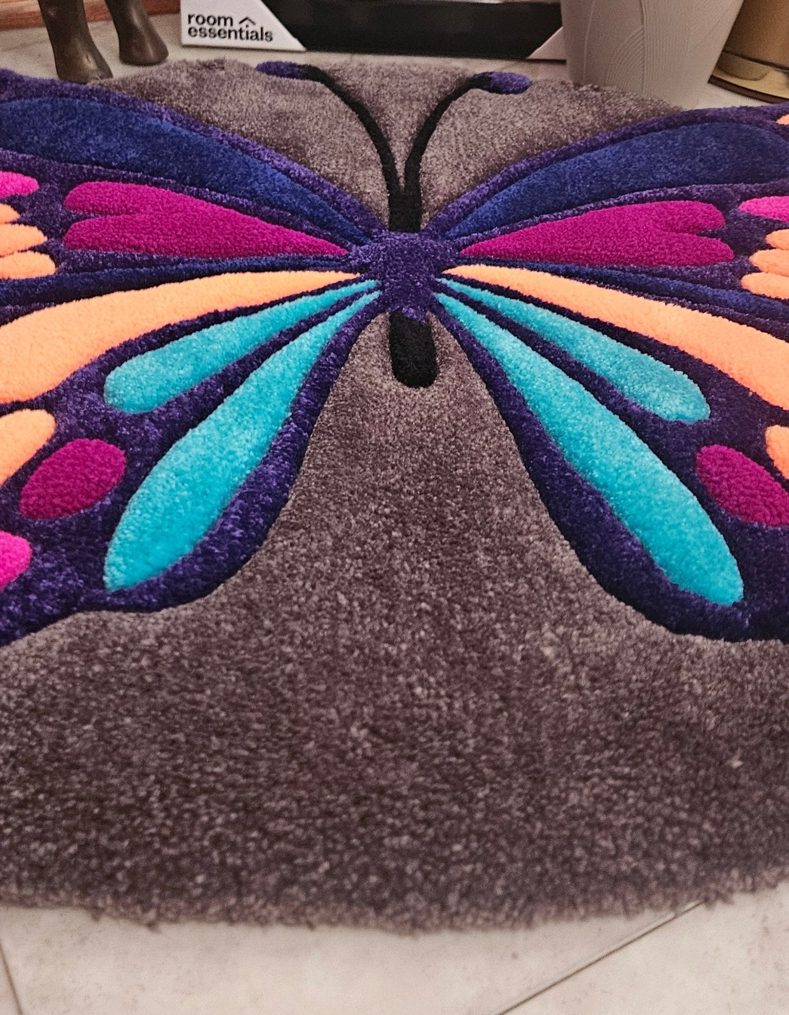 Ethereal Wings Hand - Tufted Fiber Art Painting - Kreative Artisan Threads