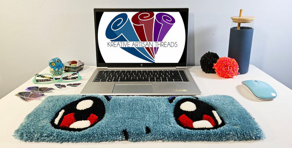 Handmade Plush Tufted Keyboard Rug "Anime Eyes" - Squirtle - Kreative Artisan Threads