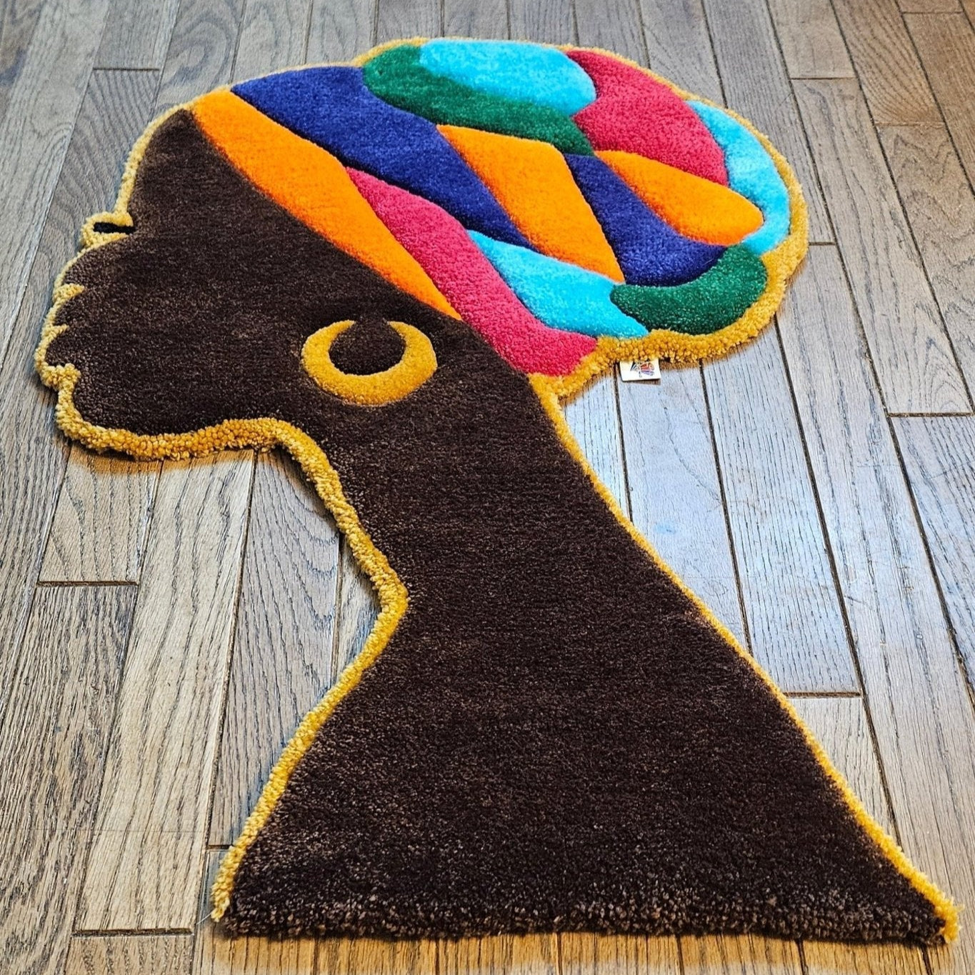 Handmade Tufted Fiber Art Rug HEY GURL _ Golden Queen - Kreative Artisan Threads