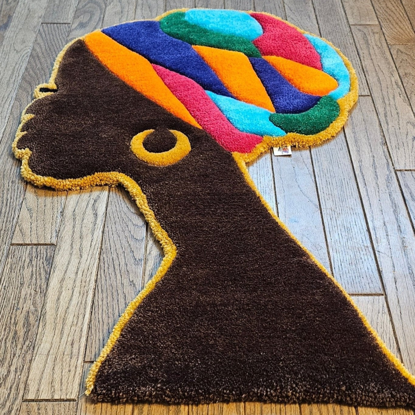 Handmade Tufted Fiber Art Rug HEY GURL _ Golden Queen - Kreative Artisan Threads