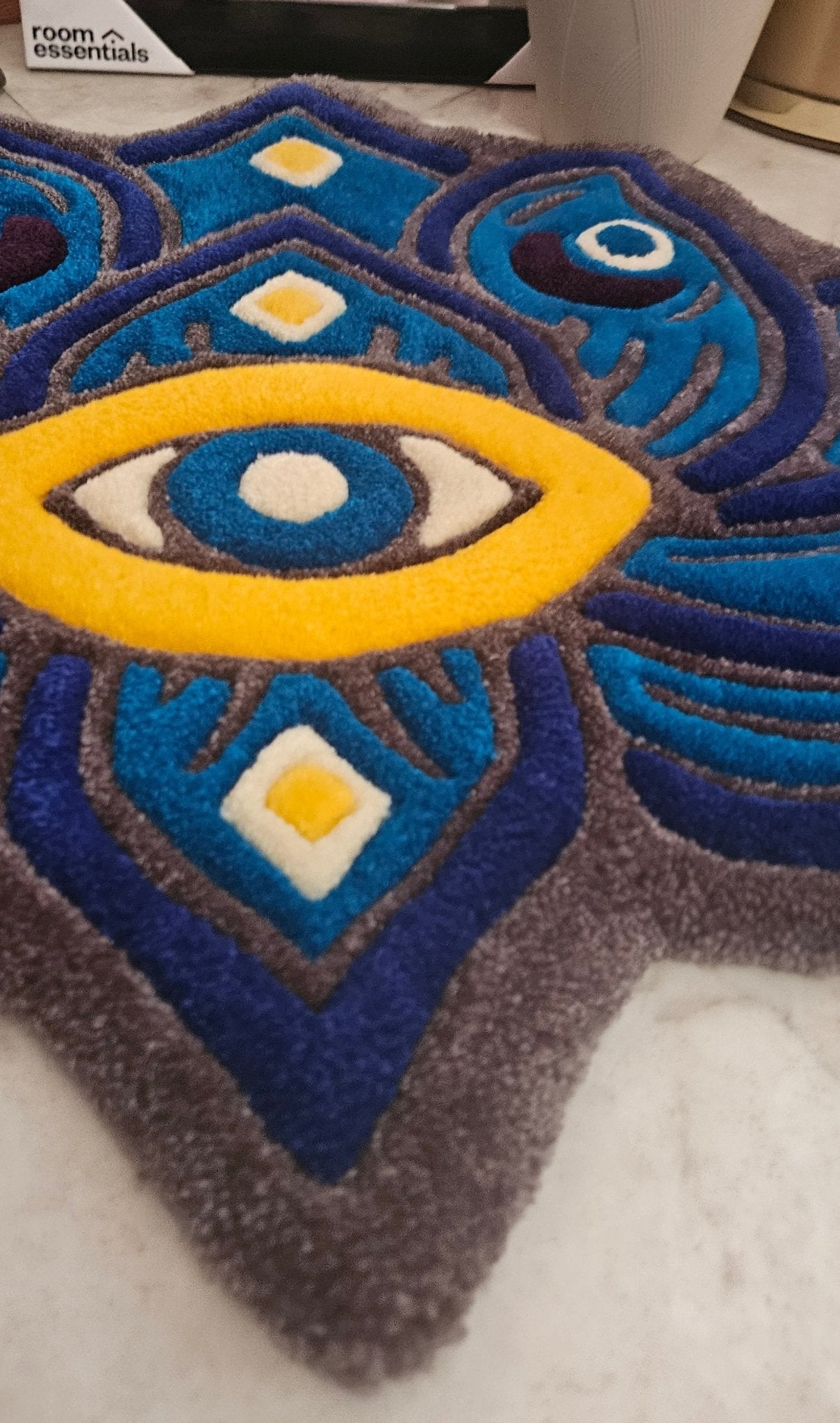 Lotus Vision Hand - Tufted Fiber Art Painting - Kreative Artisan Threads