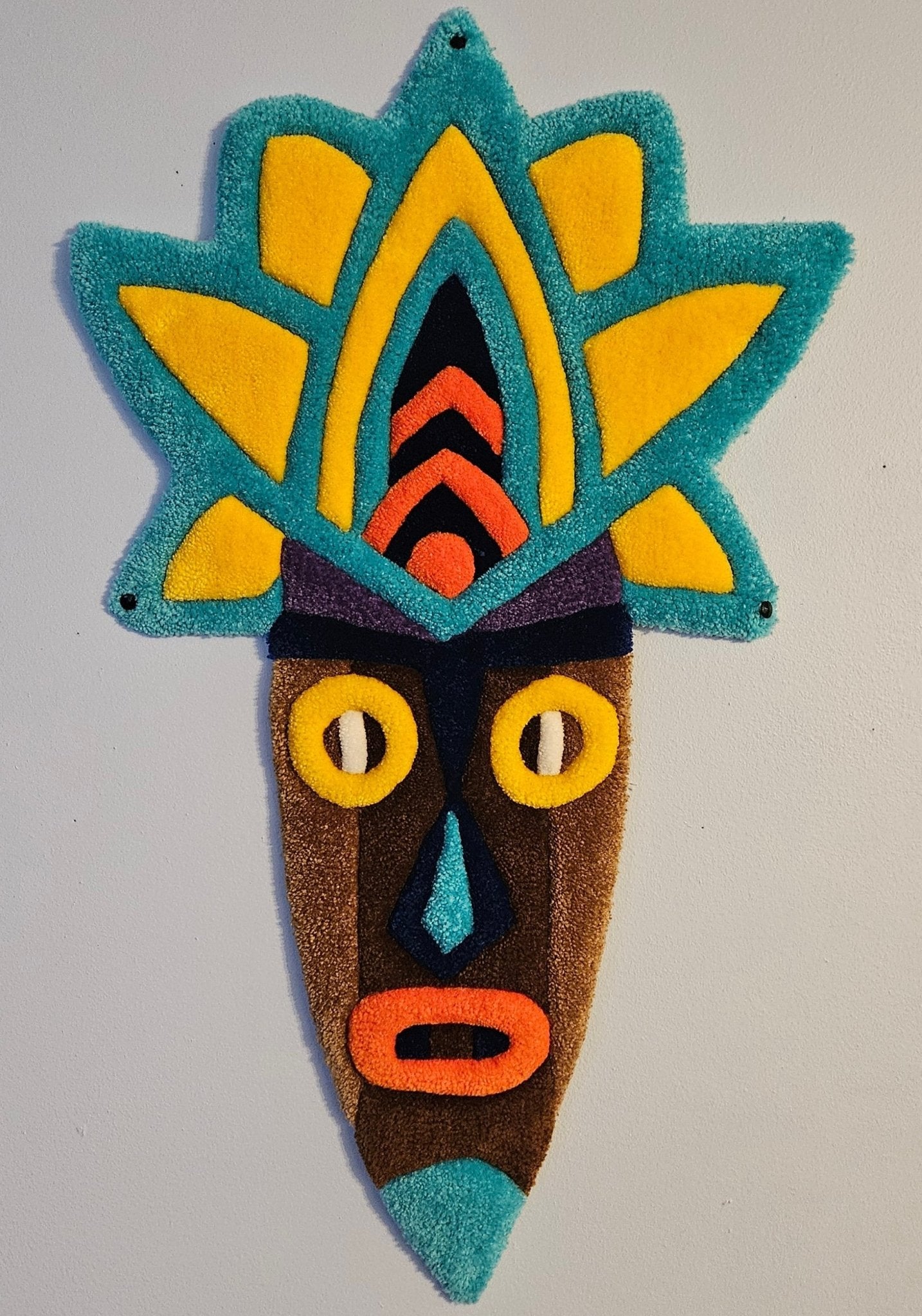 Radiant Tribal Mask: Hand - Tufted Rug Masterpiece - Kreative Artisan Threads