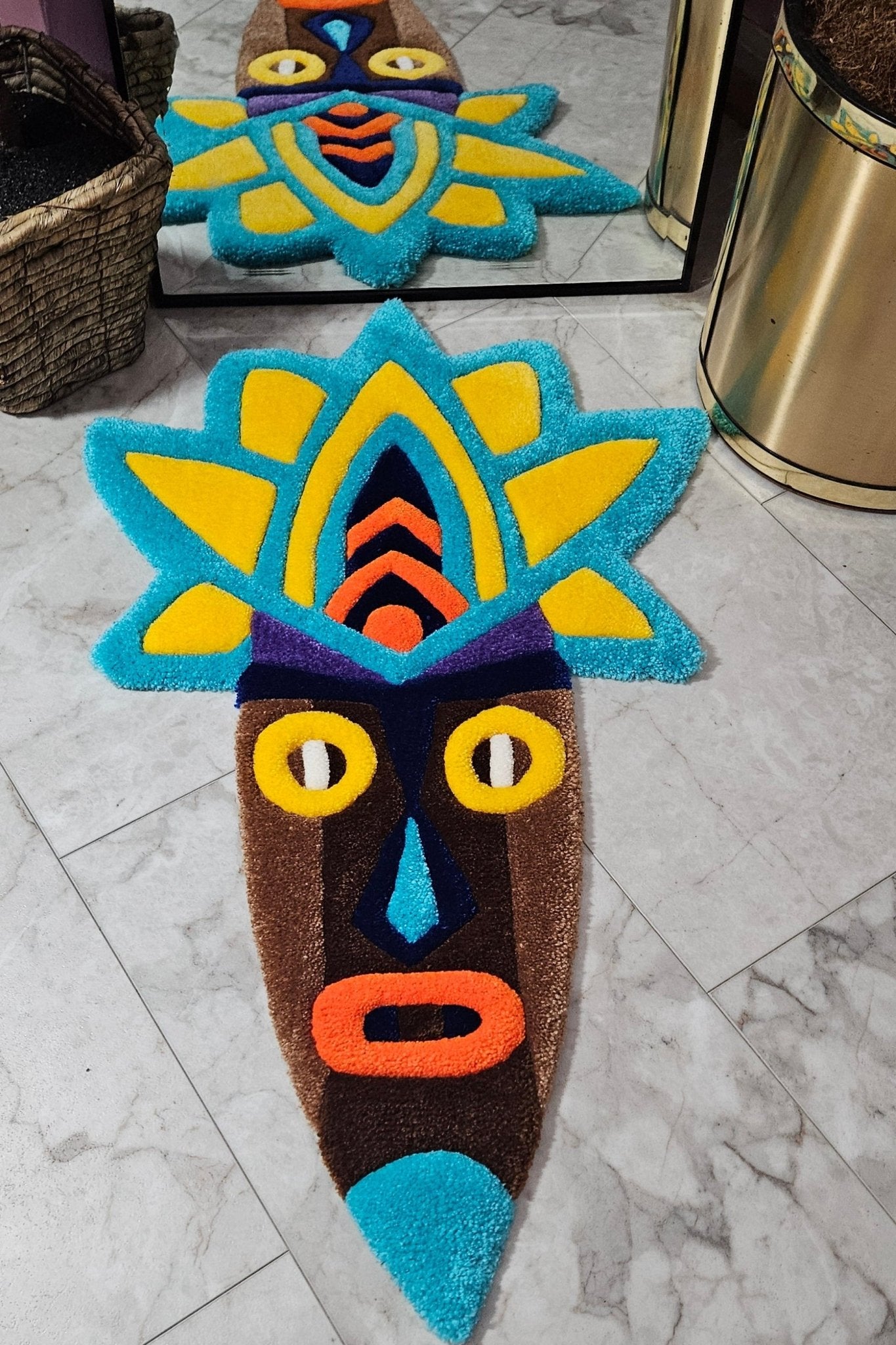 Radiant Tribal Mask: Hand - Tufted Rug Masterpiece - Kreative Artisan Threads