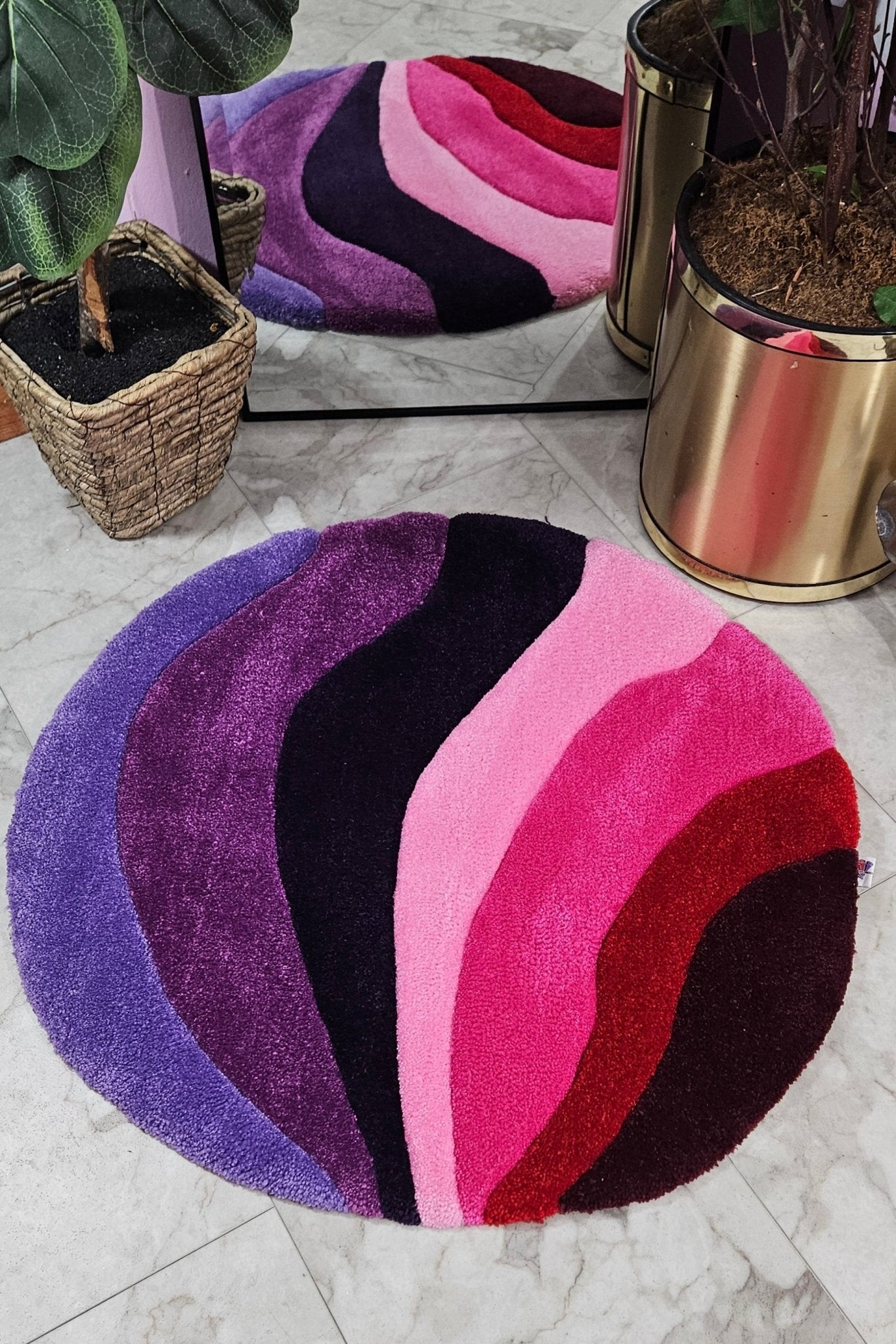 Round Fairy Rainbow Vibrant Abstract Hand - Tufted Rug – Plush and Hypoallergenic - Kreative Artisan Threads