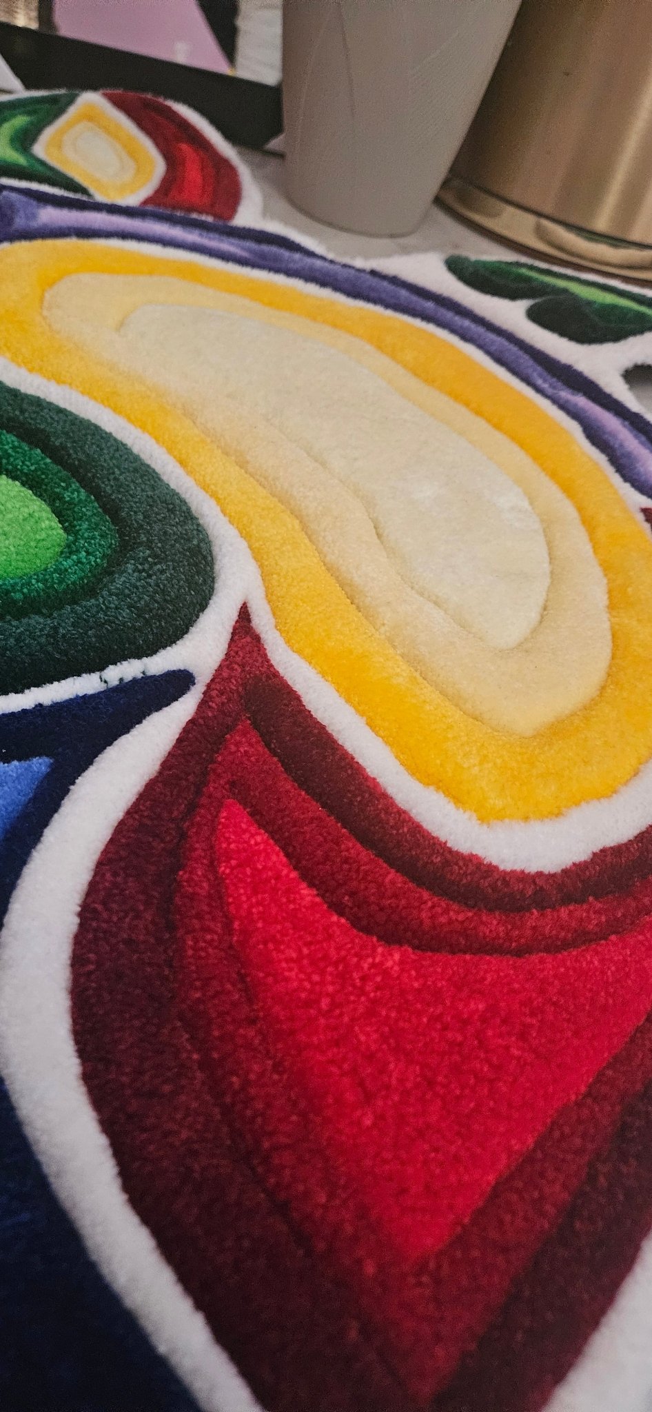 Sacred Turtle Flow Hand - Tufted Fiber Art Painting - Kreative Artisan Threads