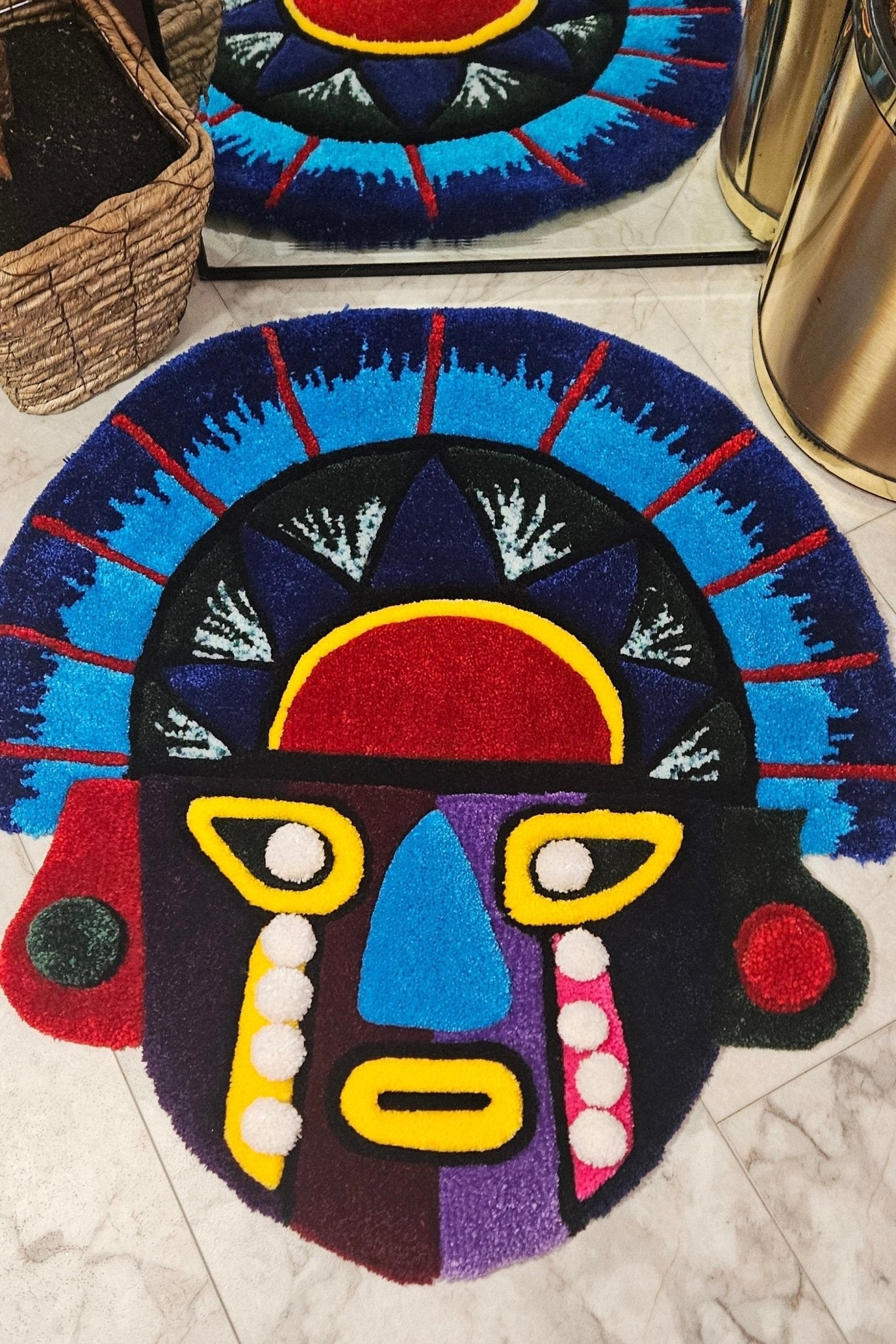 Vibrant Tribal Mask: Hand - Tufted Fiber Art Rug - Kreative Artisan Threads